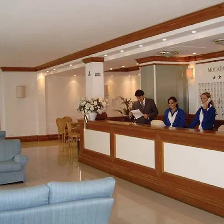 Hotel Akross